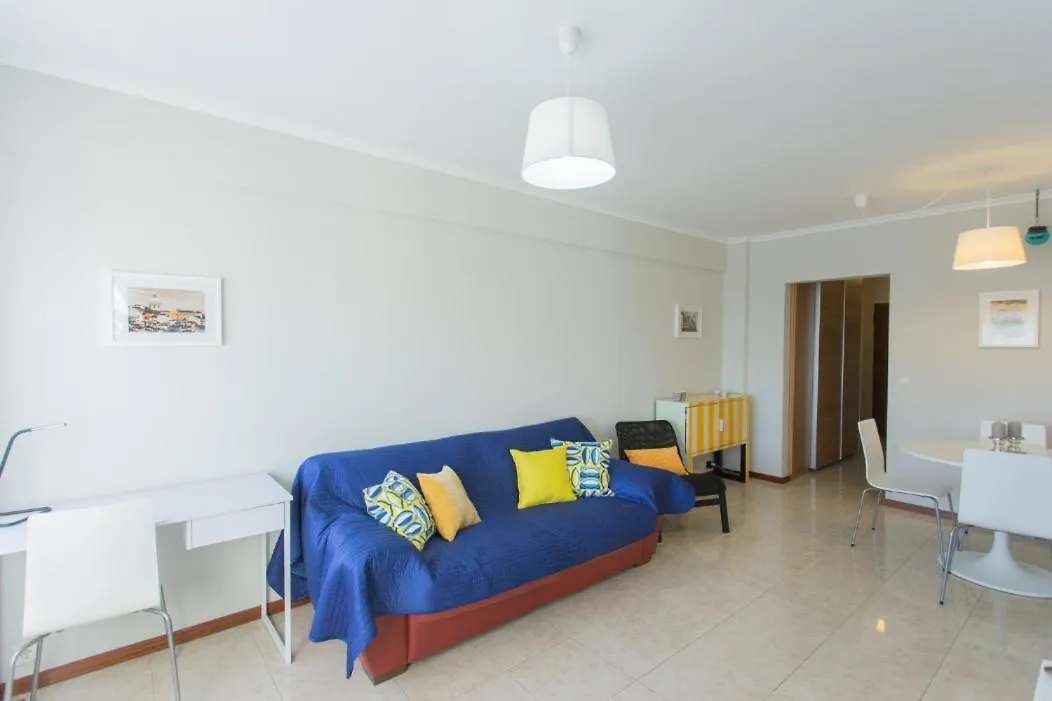 Vista Rio Apartment Lisbon